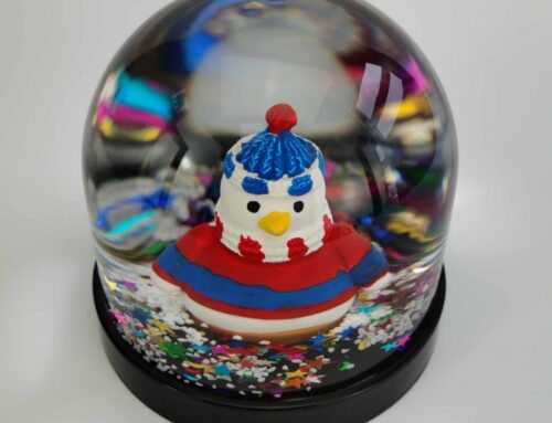 Why Personalized Snow Globe Manufacturers Are Essential for Holiday Gifts？